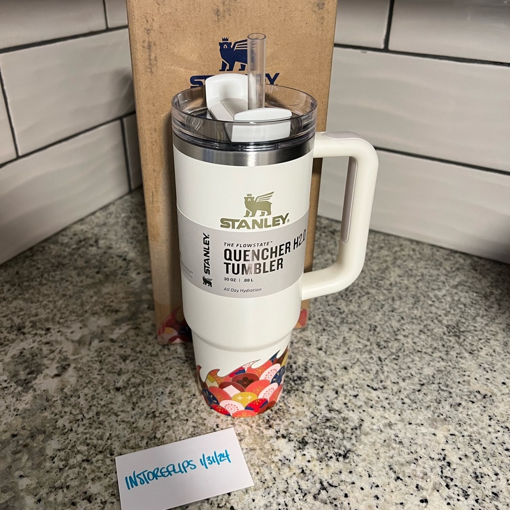 The Lunar New Year Limited Edition Quencher H2.0 FlowState™ Tumbler | 30 OZ